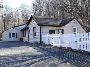 1 Drew Ct, Highland Mills, NY 10930