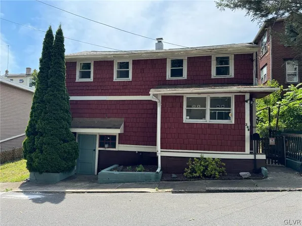 206 E Snyder Ave, Lansford, PA 18232