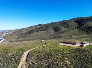 44132 Munz Ranch Rd, Lake Hughes, CA