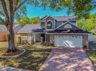 4801 Foxshire Cir, Tampa, FL 33624