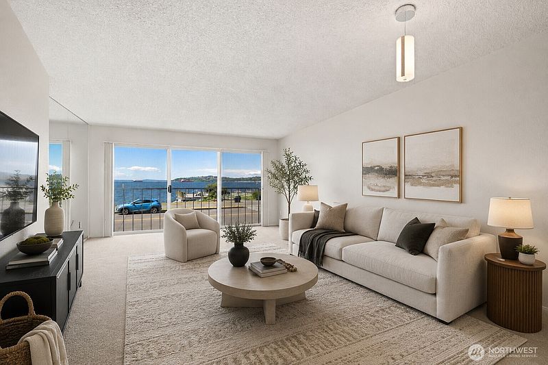 3rd image of 1156 Alki Avenue SW #104