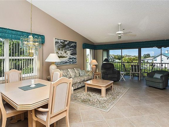 2nd image of 841 Waterside Dr Unit 201
