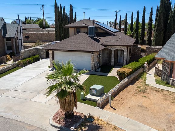 3rd image of 11713 Queens Garden Cir