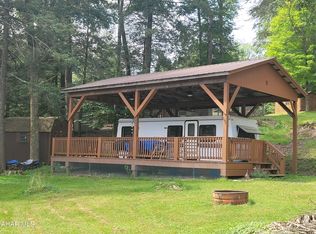 141 Magnolia, Flinton, PA 16640
