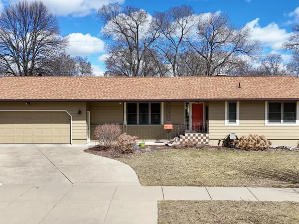 1214 11th Ave N, Saint Cloud, MN 56303