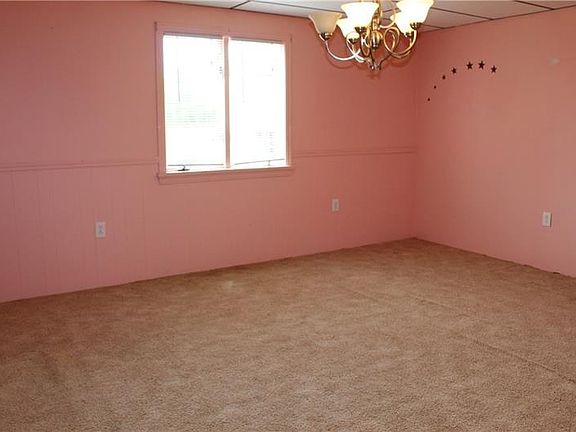 4th image of 440 Wylie Ave
