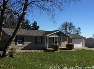 811 S High St, Paxton, IL 60957