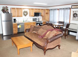 Linwood Plaza Condo, Lincoln, NH 03251