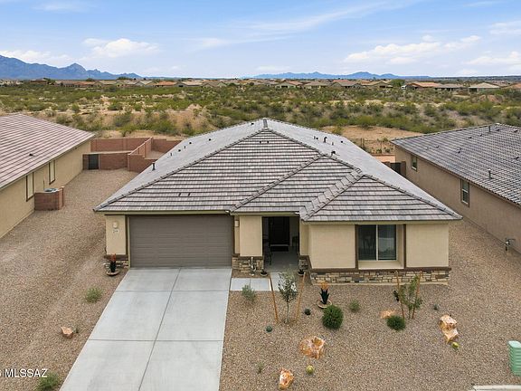 2nd image of 249 N Pecan Canyon Ln