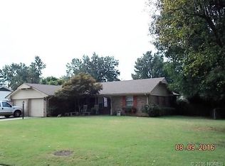 2709 Kingston St, Muskogee, OK 74403