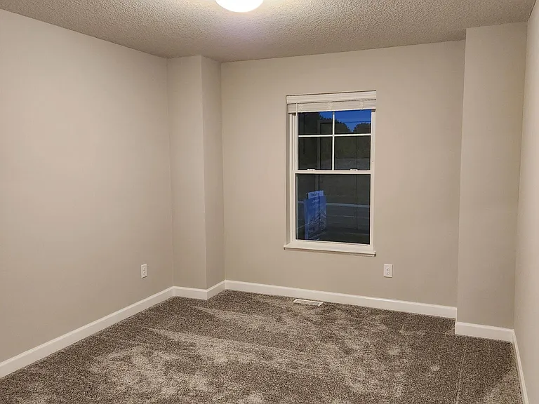 10506 Weston Way N — Photo 3