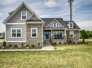 13971 Hungryjack Ct, Ashland, VA 23005