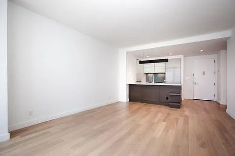 22 N 6th St #22A — Photo 3