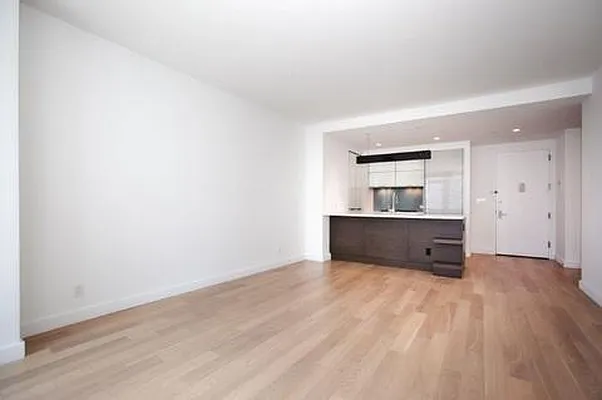 Rented by Living New York | media 11