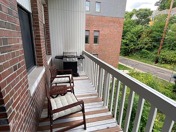 5th image of 311 Pleasant Ave APT 414