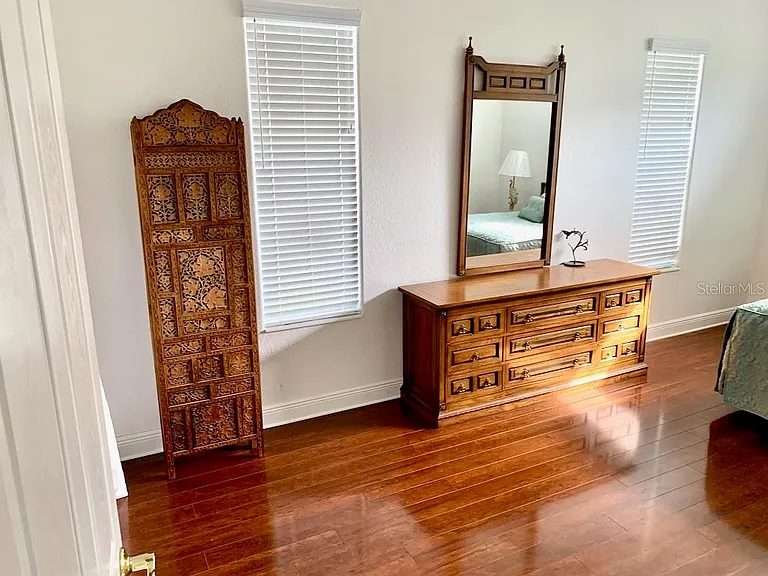 24312 Westgate Blvd — Photo 23