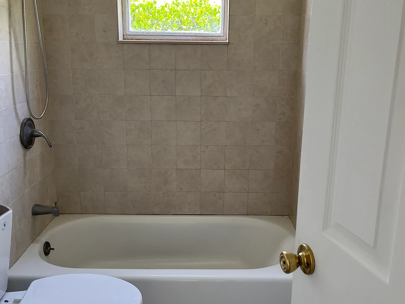 2 bed, 800 sqft, $1,800 — Photo 4