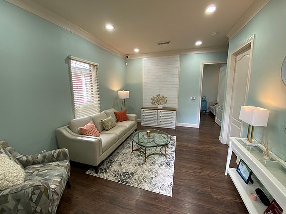 4th image of 4501 Cartwright Rd Suite 408