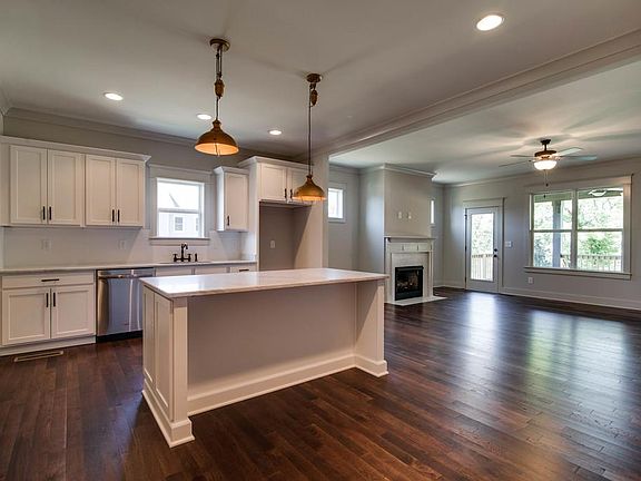 *Please note stainless steel fridge is included just not pictured