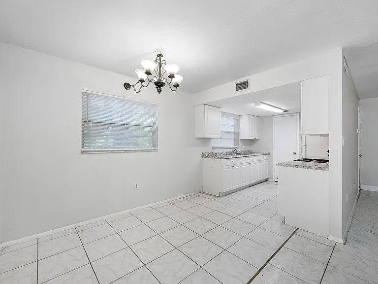 1767 Leo Ln S — Photo 16