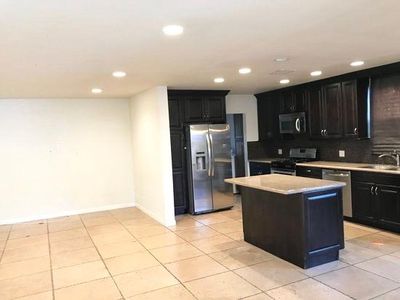 5630 Gentry Ave, Valley Village, CA, 91607