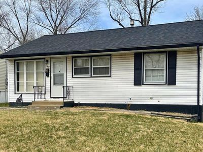 329 Caithness Rd, Saint Louis, MO, 63137