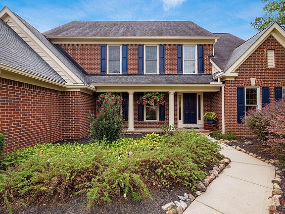 2nd image of 2702 Northmont Dr