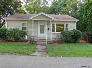 380 Stoltz St, Dubuque, IA 52001