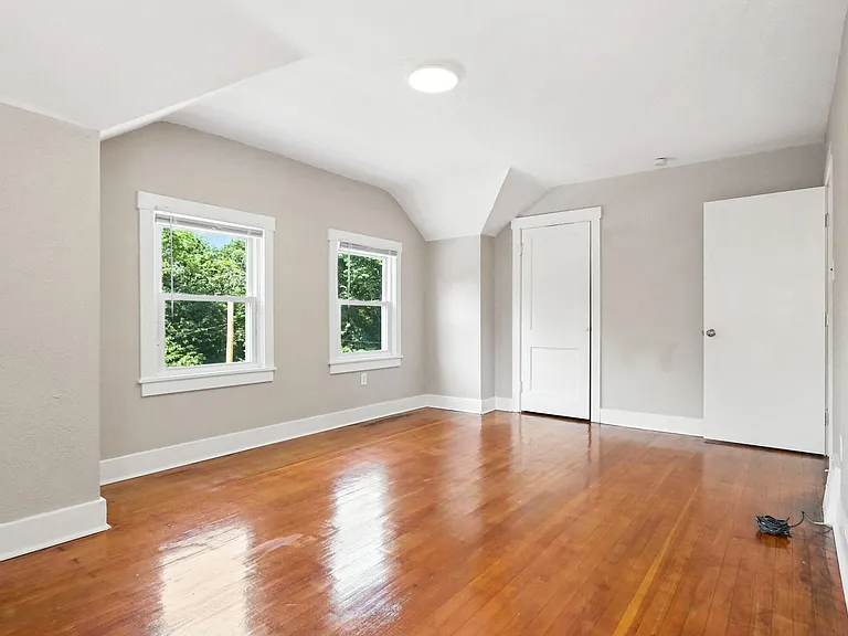 1721 Boundary St — Photo 15