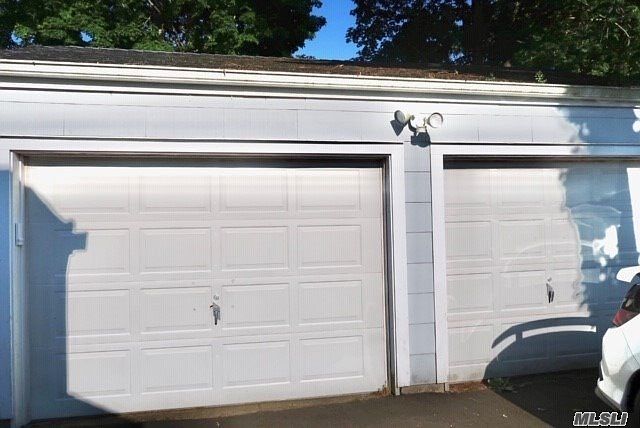 2nd image of 7 Bayview Ave