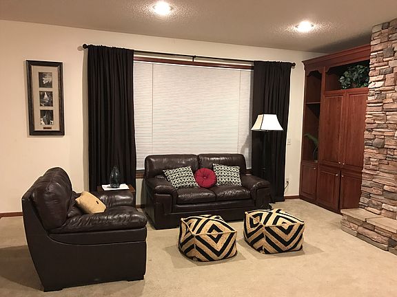 Family room1
