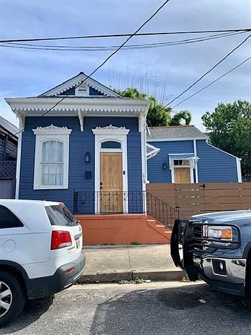 1st image of 1715 Pauger St