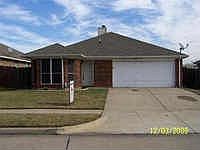 1st image of 829 W Colony Dr