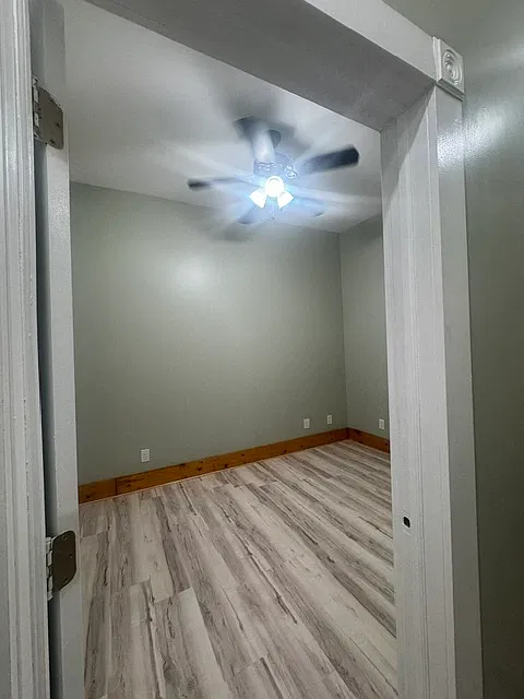 2 bed, 1000 sqft, $3,200 — Photo 3