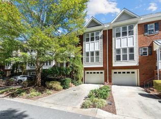 229 Rose Walk Ln, Carrboro, NC 27510
