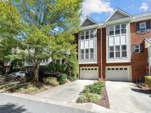 229 Rose Walk Ln, Carrboro, NC 27510