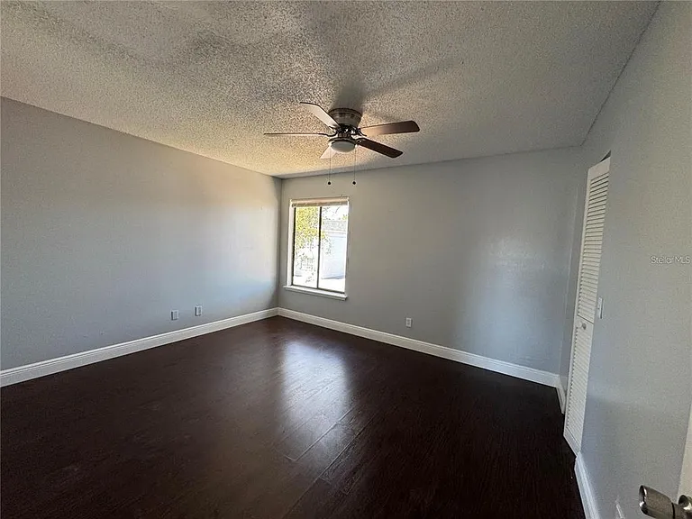 7039 Lenox Dr — Photo 12