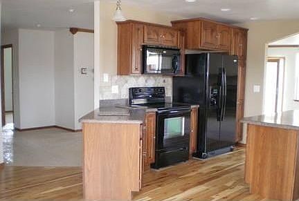 1st image of 804 Washakie St