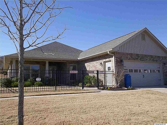 2nd image of 2414 Bankhill Cir SE