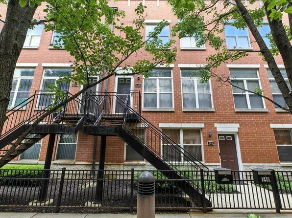 346 E 25th Pl #25, Chicago, IL 60616