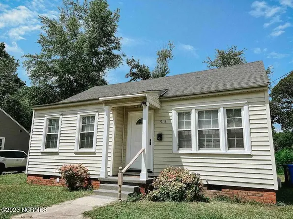 915 Anarine Road, Fayetteville, NC 28303