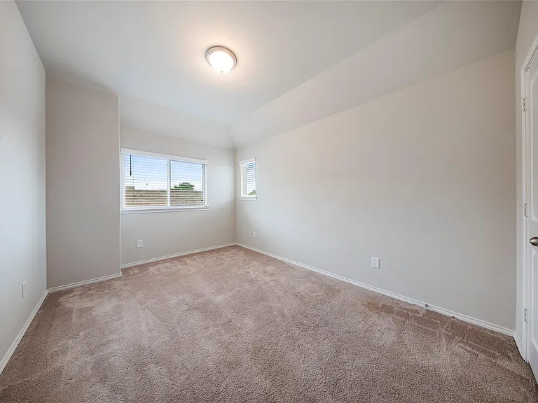 5031 Chestnut Orchard Dr — Photo 32