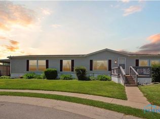 715 S Holland Sylvania Rd, Toledo, OH 43615