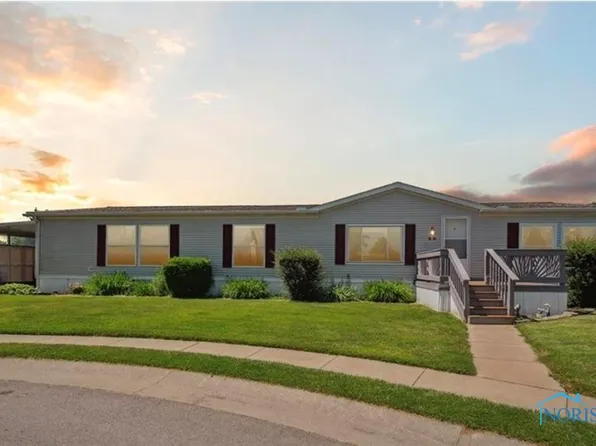 715 S Holland Sylvania Rd, Toledo, OH 43615