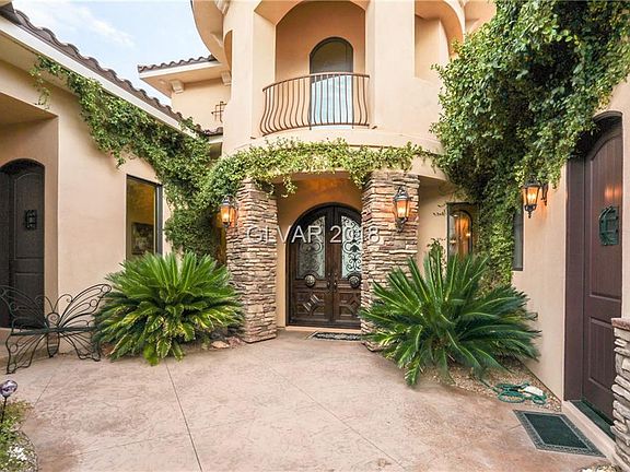3rd image of 1021 Keys Dr