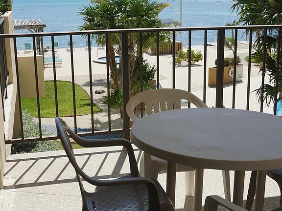 5th image of 79901 Overseas Hwy APT 208