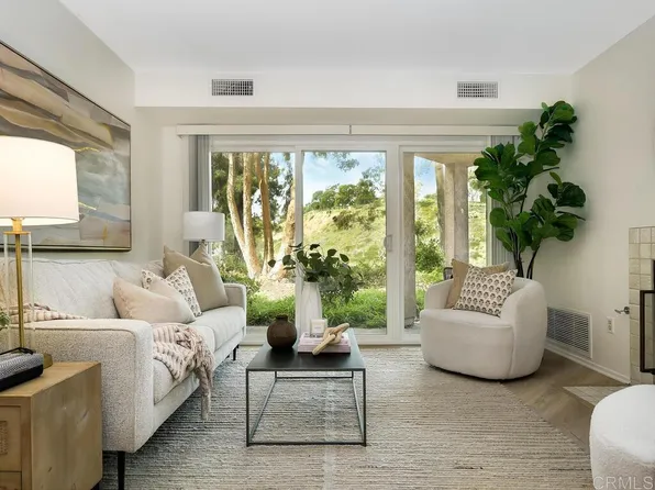 7263 Camino Degrazia Unit 31, San Diego, CA 92111