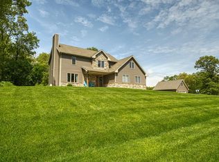 10412 Rolling Hills Dr, Demotte, IN 46310