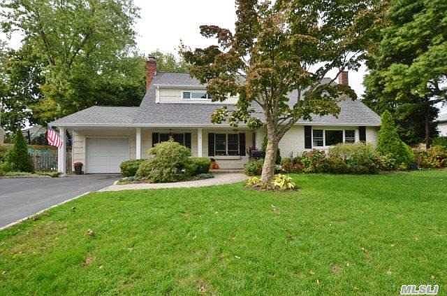 1st image of 15 Hadland Dr