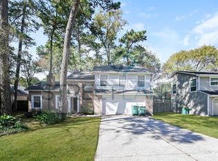 4 Spurwood Ct, Spring, TX 77381